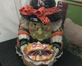 Large Fitz & Floyd Halloween Witch cookie jar