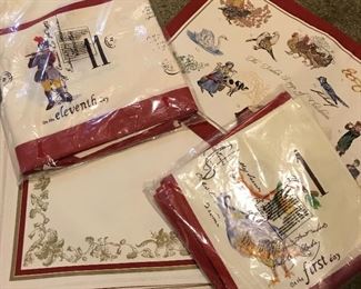 Williams Sonoma Christmas linen set