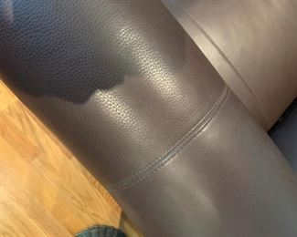 
#15		Lexington Brown Leather Sofa w/carved back/legs  w/nailhead  86"	 $600.00 
