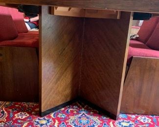 #31		Wood dining Table w/2 leaves, 8 chairs Mid-Century Style  63-99x40x29	 $500.00 

