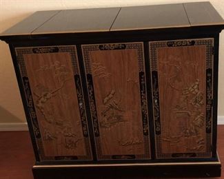 Vintage Drexel Heritage Bar