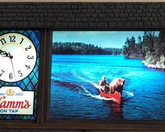 Hamm's Lighted Beer Sign w Clock