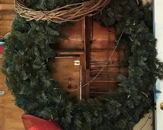 Oversized Wreath 