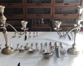 Grand Baroque Wallace Sterling Flatware and Serving total 122 pcs