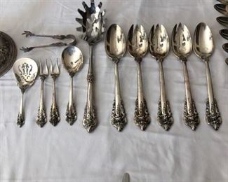 Grand Baroque Wallace Sterling Flatware and Serving total 122 pcs