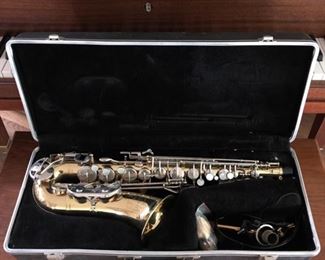 Bundy II Saxophone