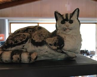 cat figural