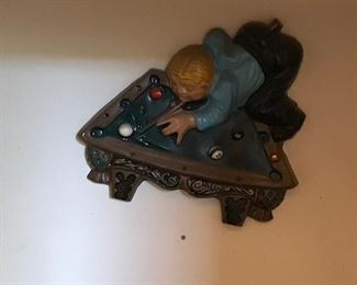 wall hanging pool table