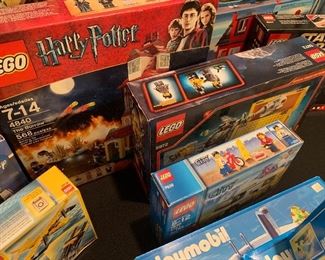 LEGO Harry Potter The Burrow 4840
LEGO Space Truck Getaway 5972
LEGO City  7639