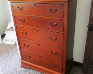 Contemporary Traditionaal Style Highboy Chest of Drawers