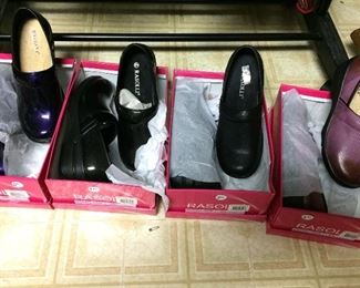 Size 8 1//2 Rasoli shoes-new!