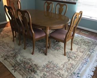 Area Rug & Dining Room Set