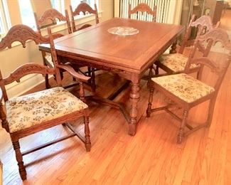 Antique Dining Table with self contained leaves 62 x 40
6 chairs