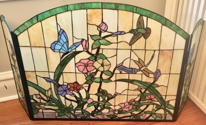 Stained glass fireplace screen