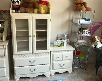 Kids room with toys And bedroom set