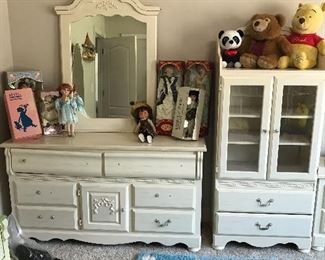 Kids bedroom furniture set