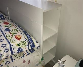 Queen size bedroom set
