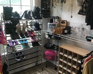 Women’s closet