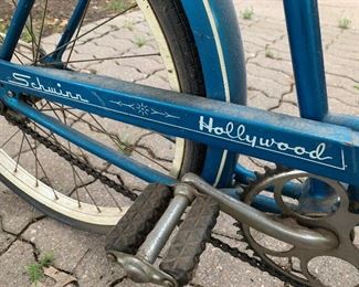 Vintage Schwinn Hollywood Bike