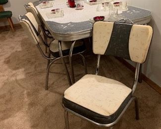 MCM Walter of Wabash Chrome and Formica Set