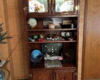 Oriental Theme Curio Cabinet
