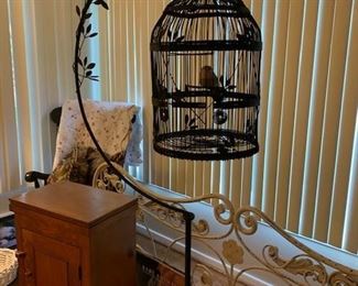 Bird cage and 2 matching lamps avail 