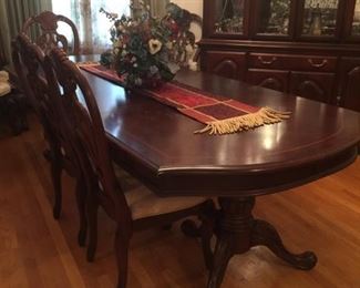Dining Table & 8 chairs plue leaves     $300.00