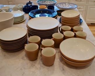 Noritake Color Wave