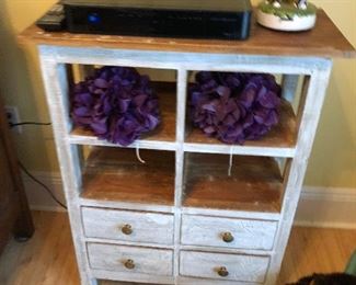 CH039: Distressed Small Cabinet Local Pickup  https://www.ebay.com/itm/113796260866