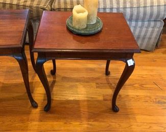 CH137: Queen Anne Wood Rectangle End Table Local Pickup  https://www.ebay.com/itm/123816461722