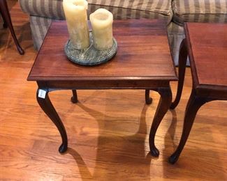CH136: Queen Anne Wood Rectangle End Table Local Pickup  https://www.ebay.com/itm/123816461196