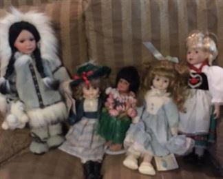 CH167: Lot of 5 Dolls Local Pickup   https://www.ebay.com/itm/113797265992
