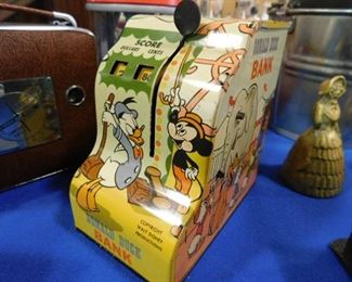Vintage Donald Duck Disney Bank