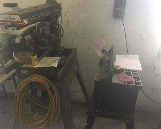 Electric table tools.