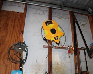 OUTDOOR, GARAGE BAY 1 & 2, Dewalt 300 ft tape