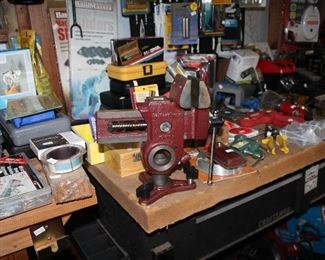 OUTDOOR, GARAGE BAY 1 & 2, Dark Red Vise Parrot $38