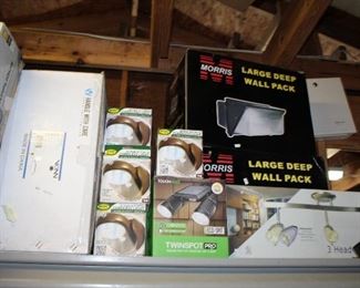 OUTDOOR, DOUBLE BLUE DOOR STORAGE ROOM, lighting