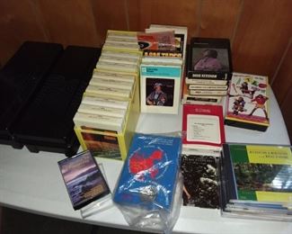 Cassettes/8 tracks/cds