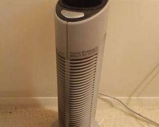 Ionic breeze silent air purifier