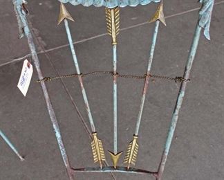 SET of 4 VINTAGE Metal Decorator Painted Kitchen Chairs
Auction Estimate $100-$300 – Located Inside
