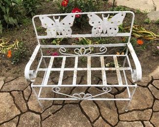 CHILDS NETAL BENCH