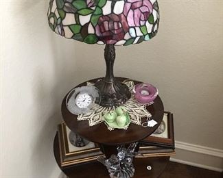 Table, stained glass lamp