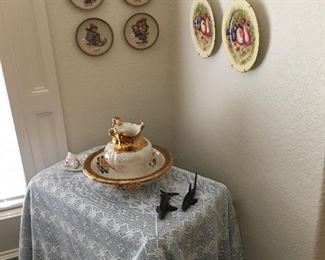 Tea cart, Hummel plates
