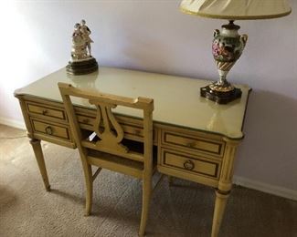 This king size bedroom suite from Montreal Canada left over from another estate. I feel bad my warehouse $400 for everything