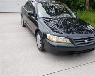 20001 Honda Accord cold ac 160,000 miles asked 2,900