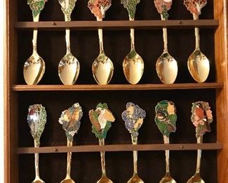 Collectible bird spoons