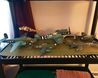 Model war planes