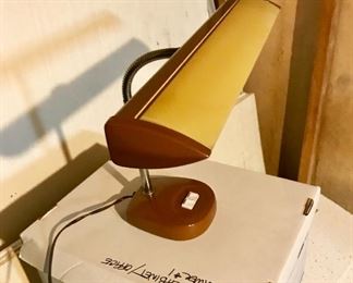 Retro desk lamp