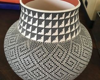 F.V. Antonio vase ,Acoma NM pottery 