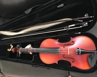 Becker Violin & Case